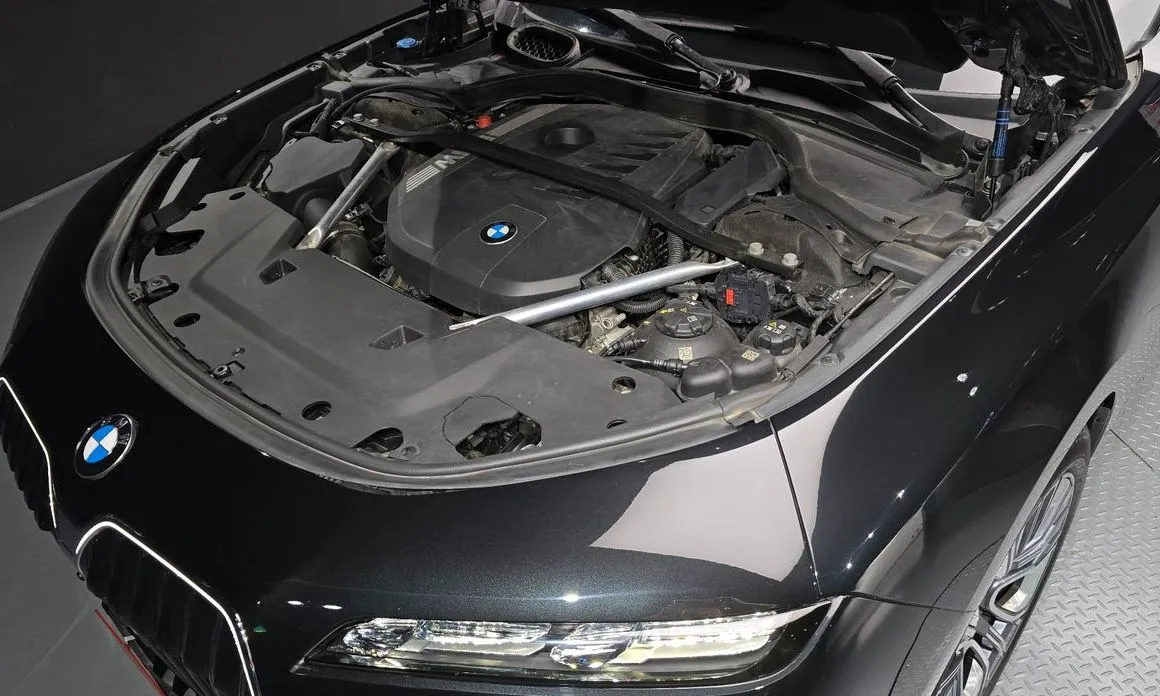 BMW 7-Series 2023 из KR, фото 10