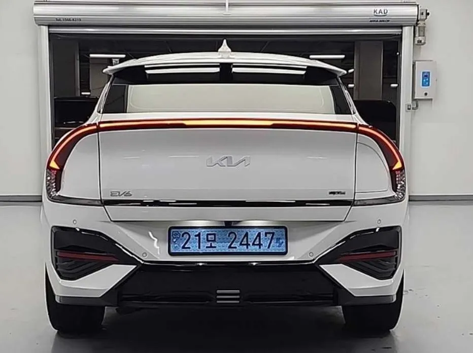 Kia EV6 — фото 2