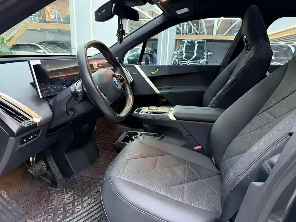 BMW iX 2023 из CN, фото 9
