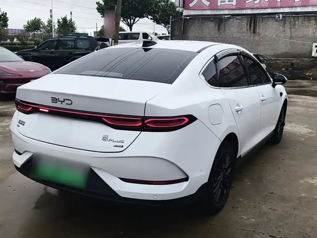 BYD Qin PLUS — фото 10