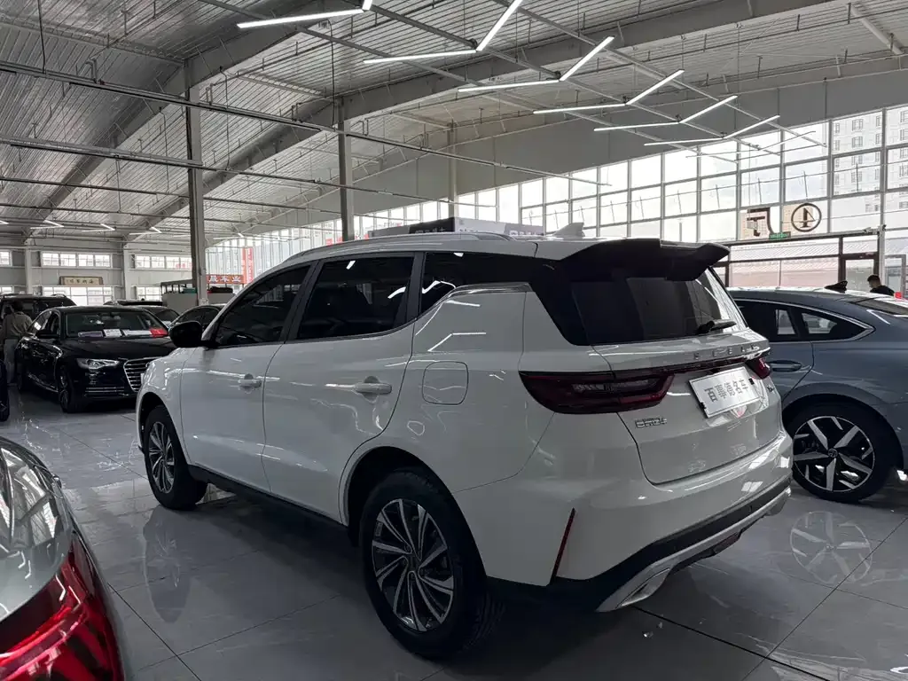 Geely Vision X6 — фото 5
