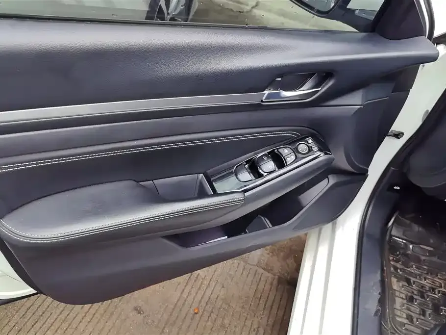 Nissan Teana 2021 из CN, фото 4