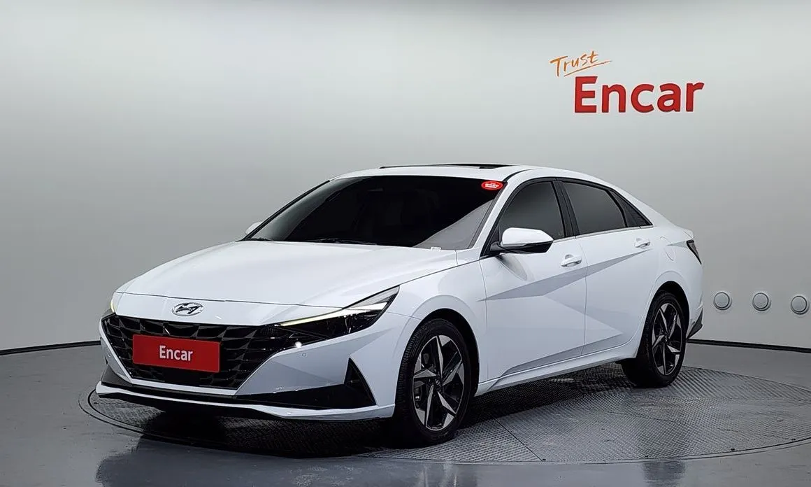 Hyundai AVANTE 2023 из KR, фото 1