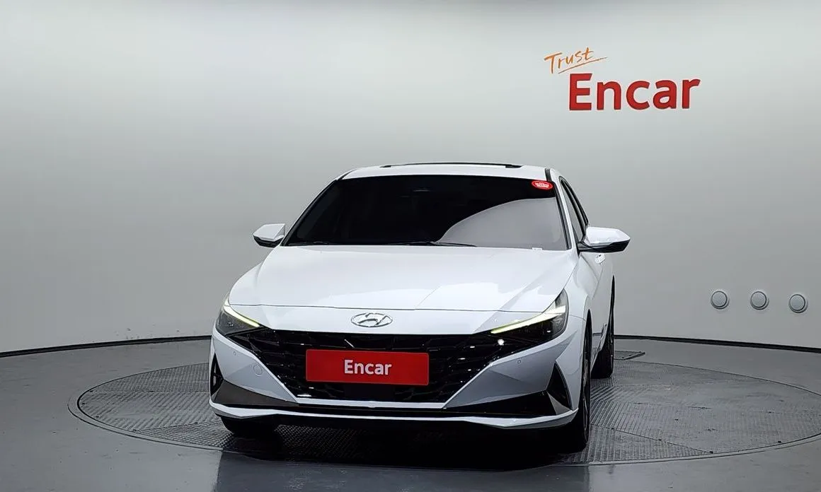 Hyundai AVANTE 2023 из KR, фото 3