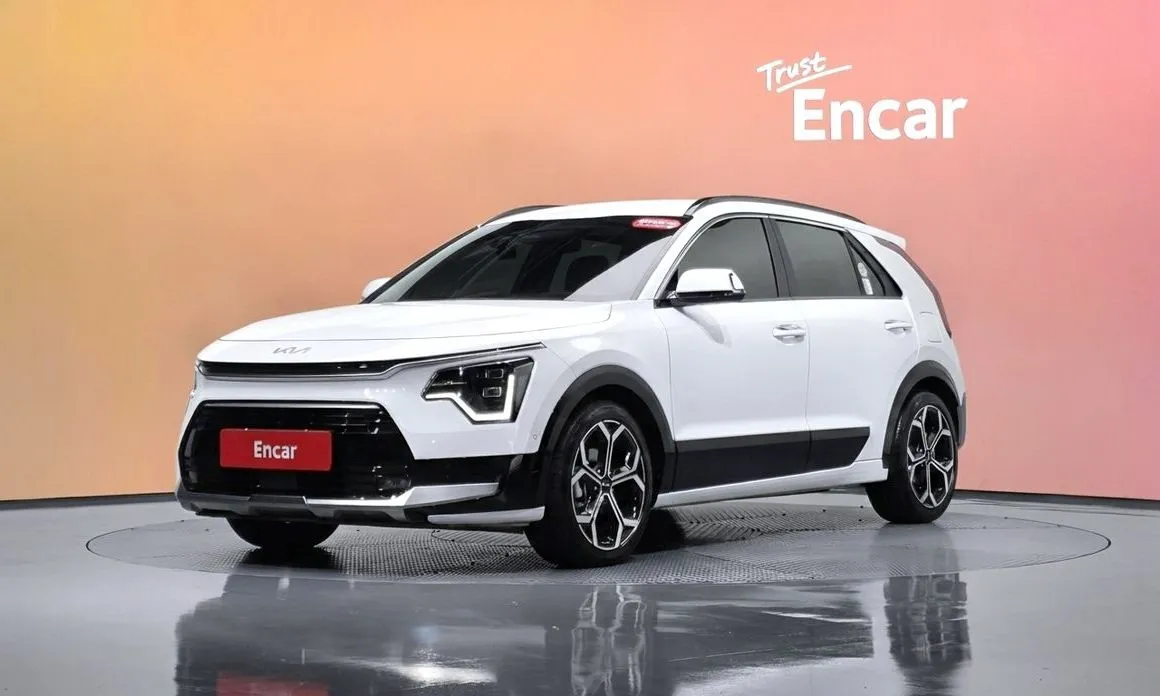 Kia Niro — фото 1