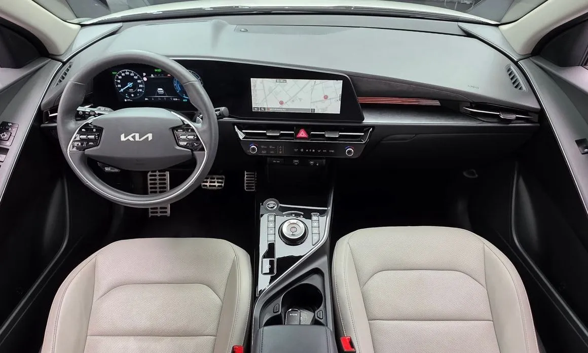 Kia Niro — фото 10