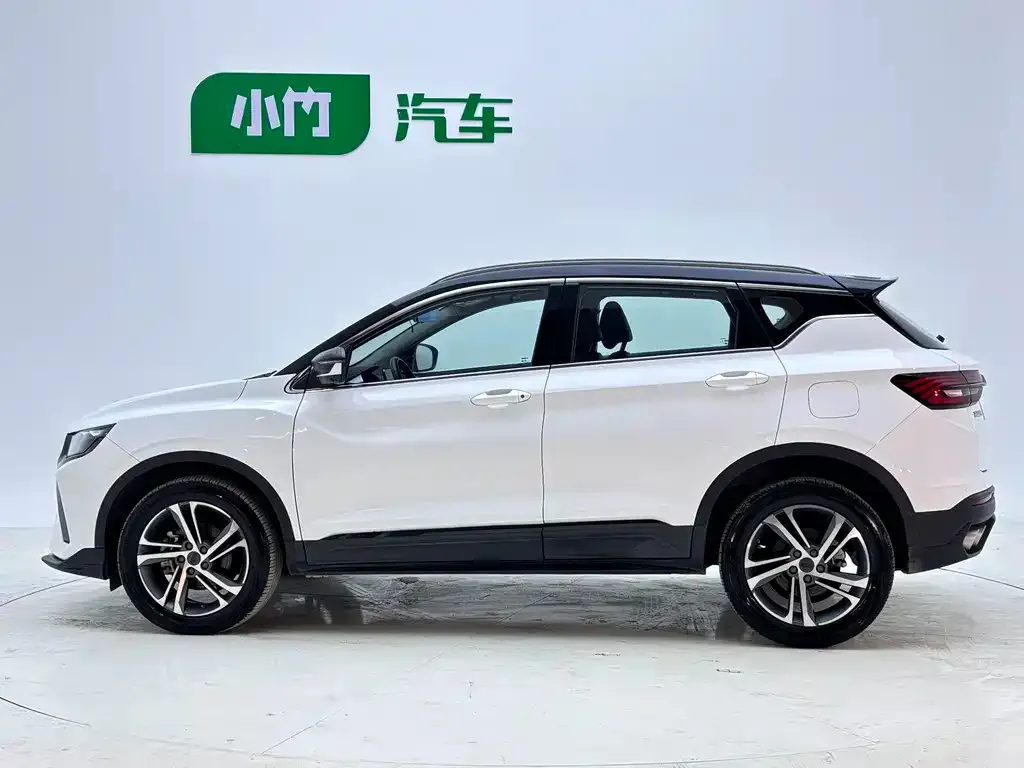 Geely Binyue — фото 6