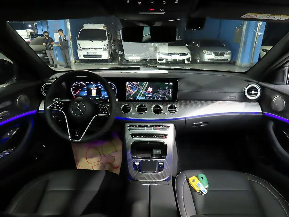 Mercedes-Benz E-Class 2023 из KR, фото 9
