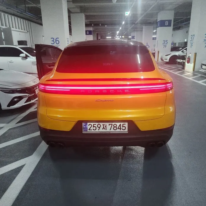 Porsche Cayenne 2025 из KR, фото 2