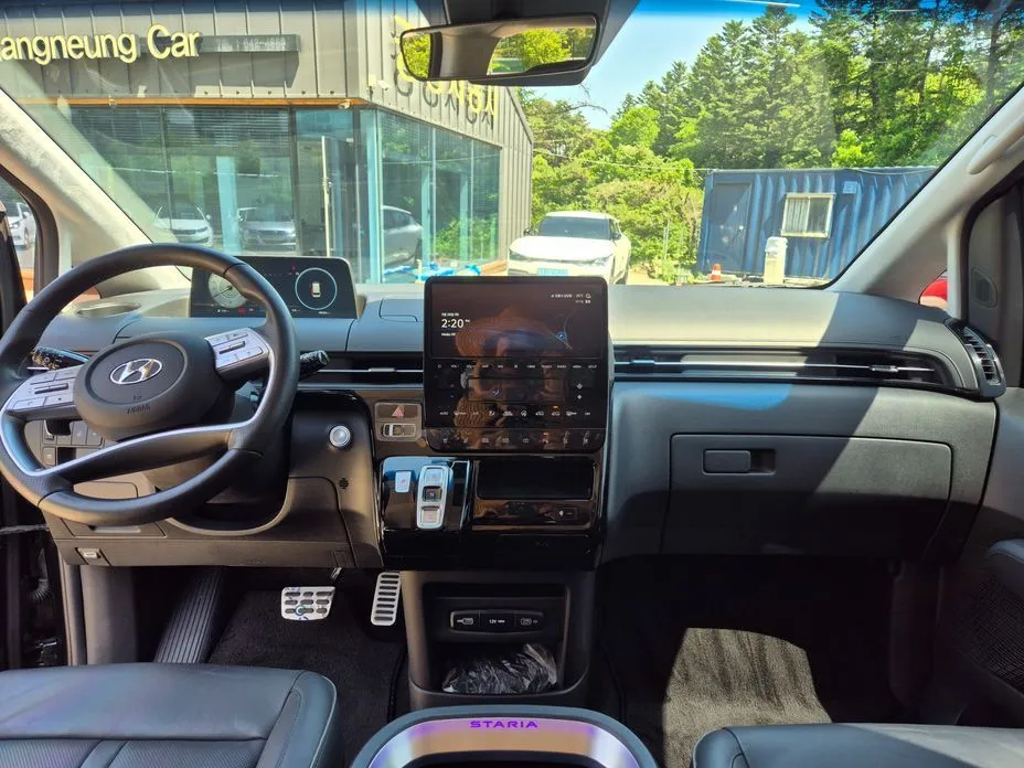 Hyundai Staria 2023 из KR, фото 7