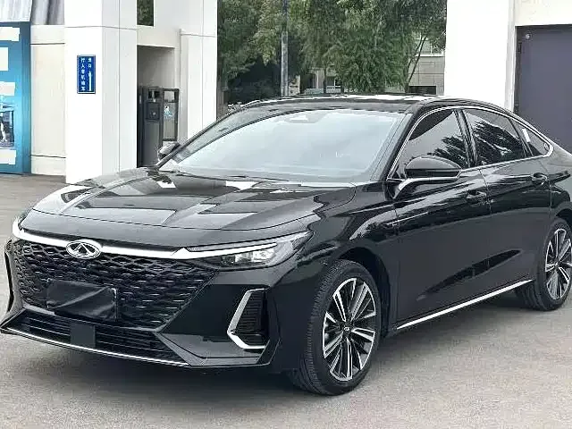 Chery Arrizo 8