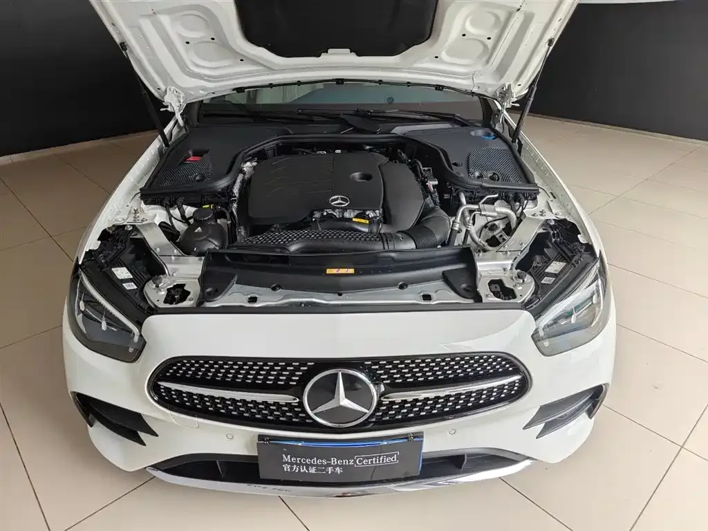 Mercedes-Benz E-Class (Import) — фото 8
