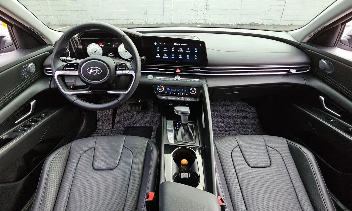 Hyundai AVANTE — фото 9