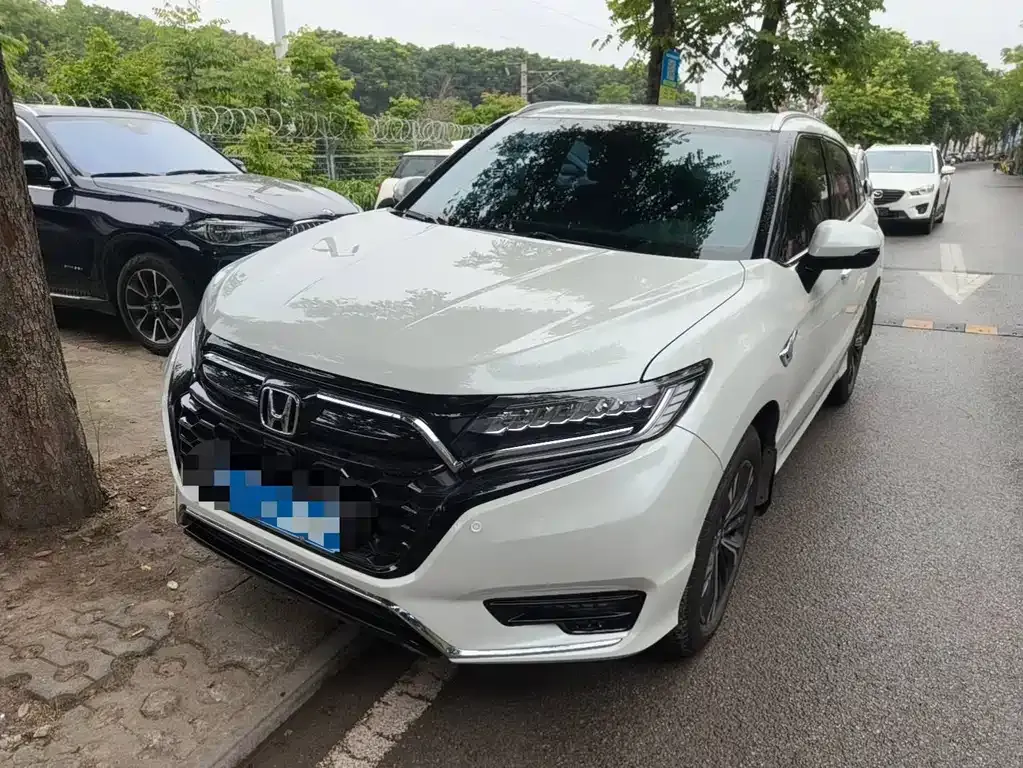 Honda UR-V