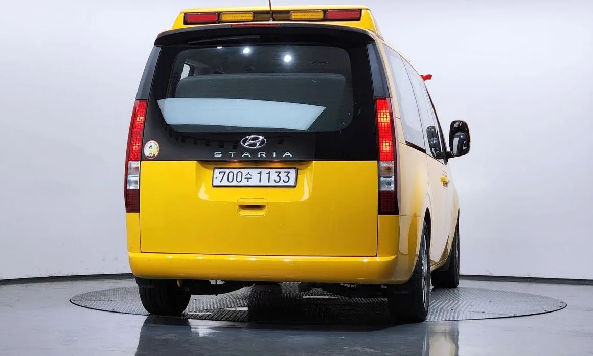 Hyundai Staria 2023 из KR, фото 9