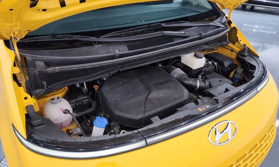 Hyundai Staria 2023 из KR, фото 4