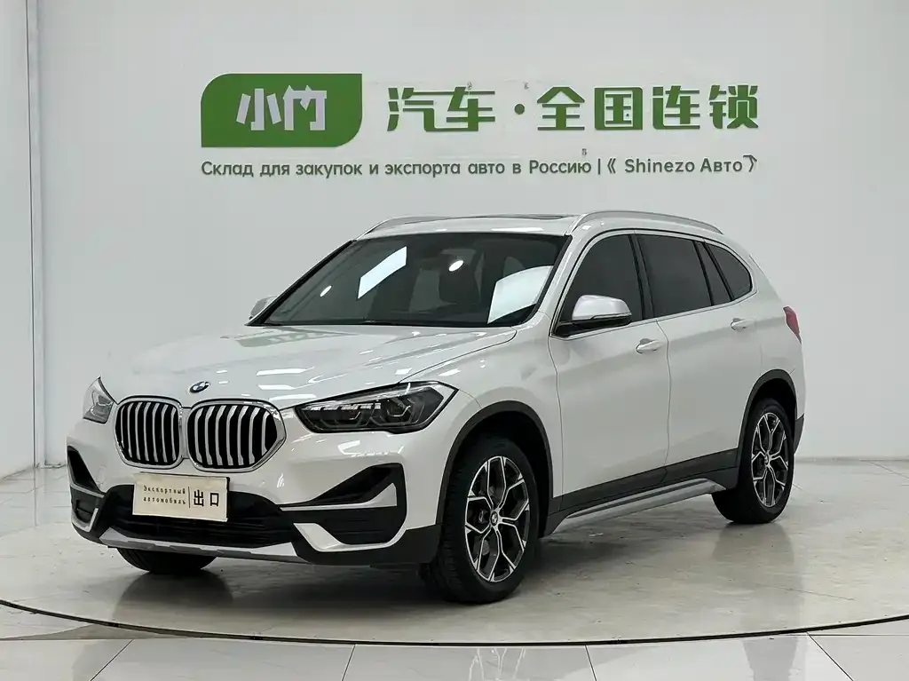 BMW X1 — фото 1