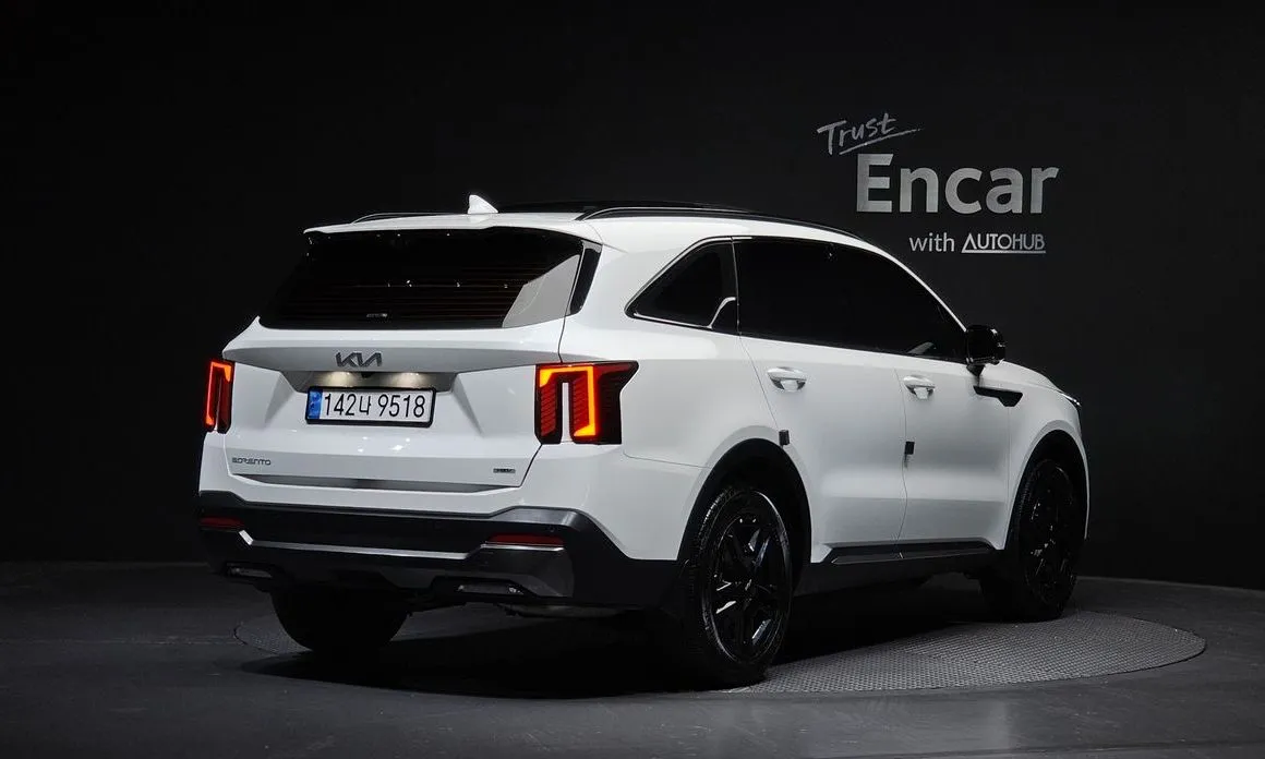 Kia Sorento — фото 5