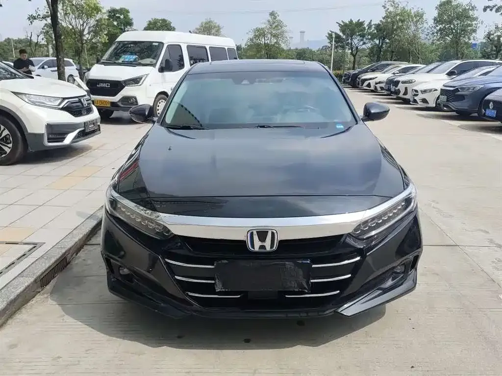 Honda Accord — фото 5