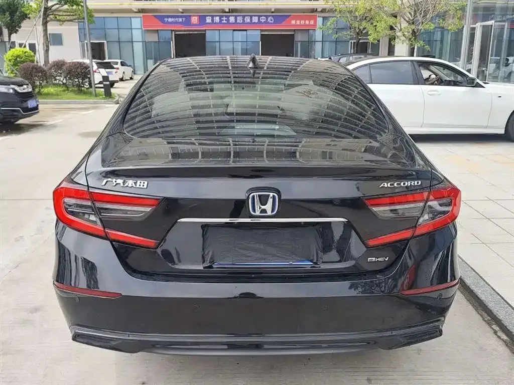 Honda Accord — фото 2