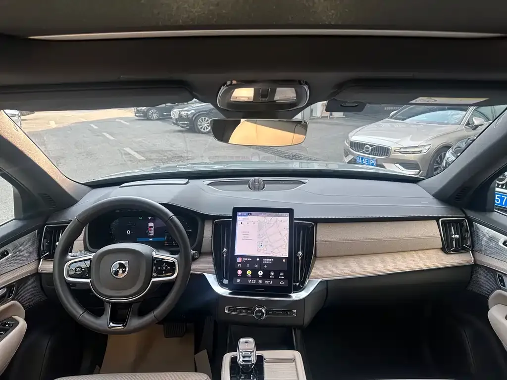 Volvo XC90 PHEV 2025 из CN, фото 4