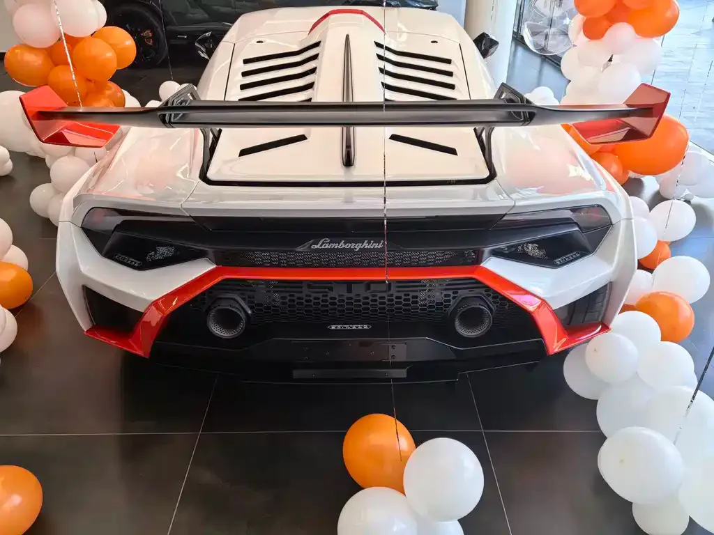 Lamborghini Huracan — фото 10