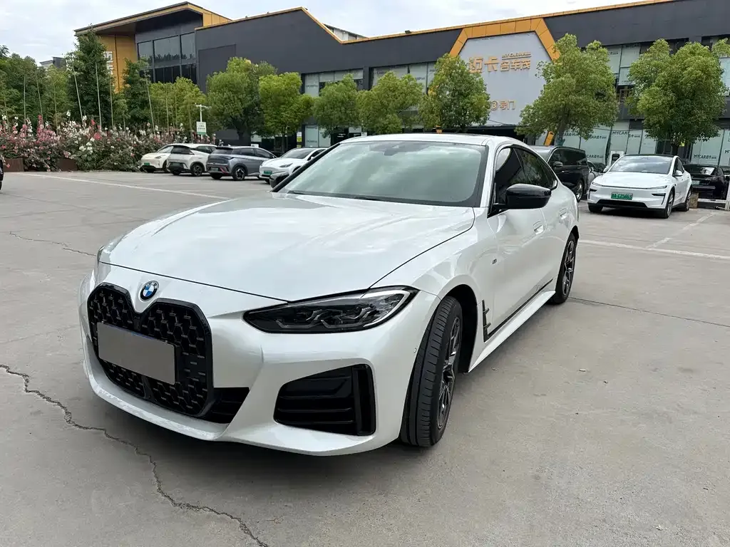 BMW 4 Series — фото 1