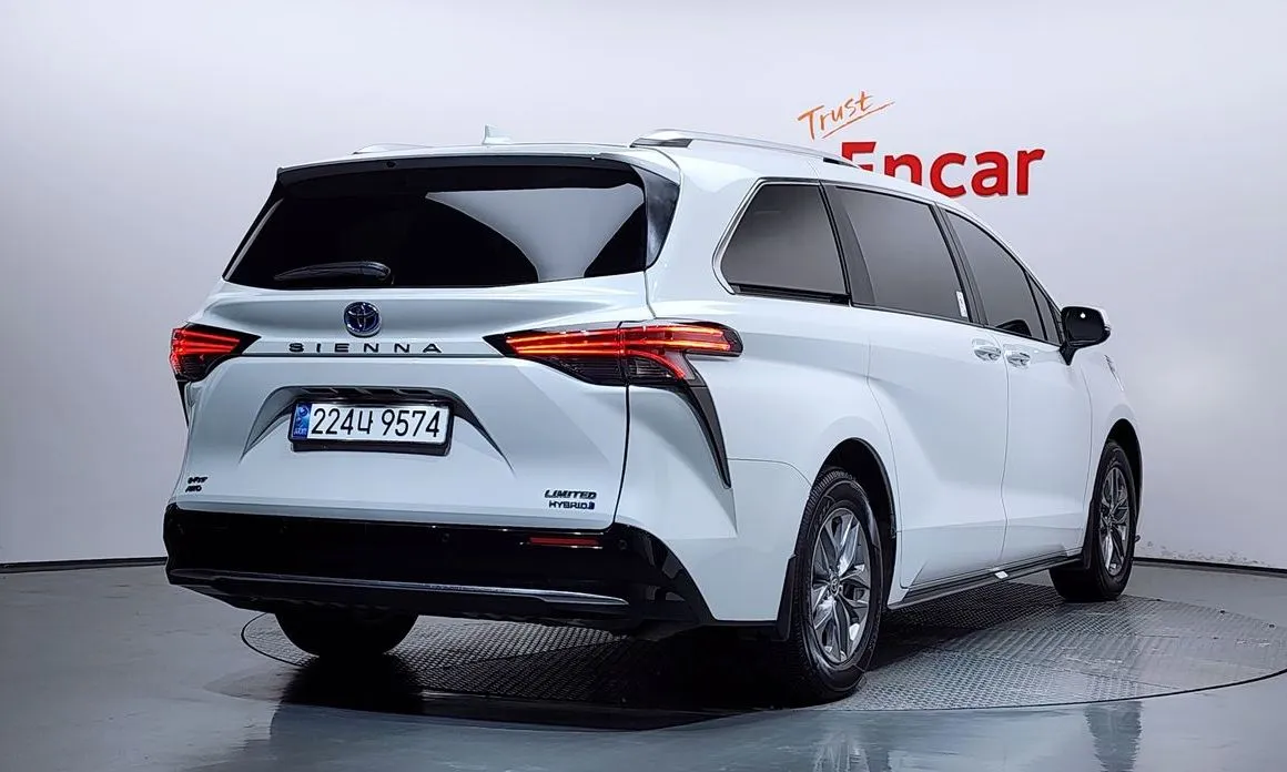 Toyota Sienna 2024 из KR, фото 6