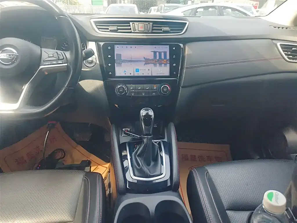 Nissan Qashqai — фото 10