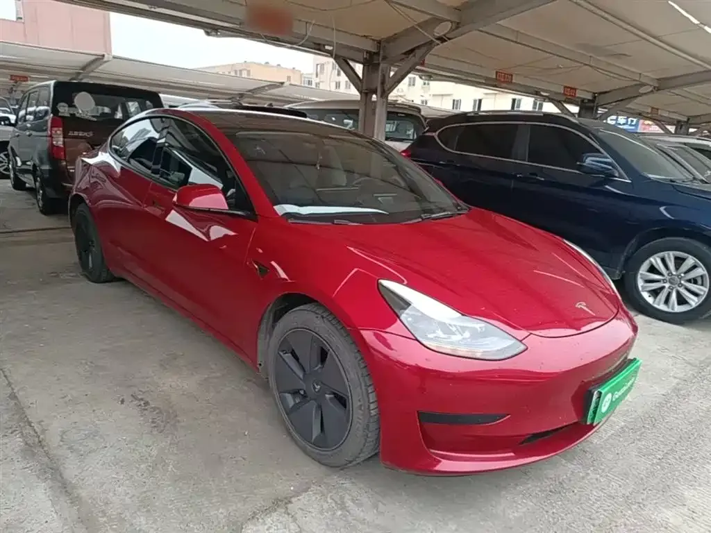Tesla Model 3 — фото 5