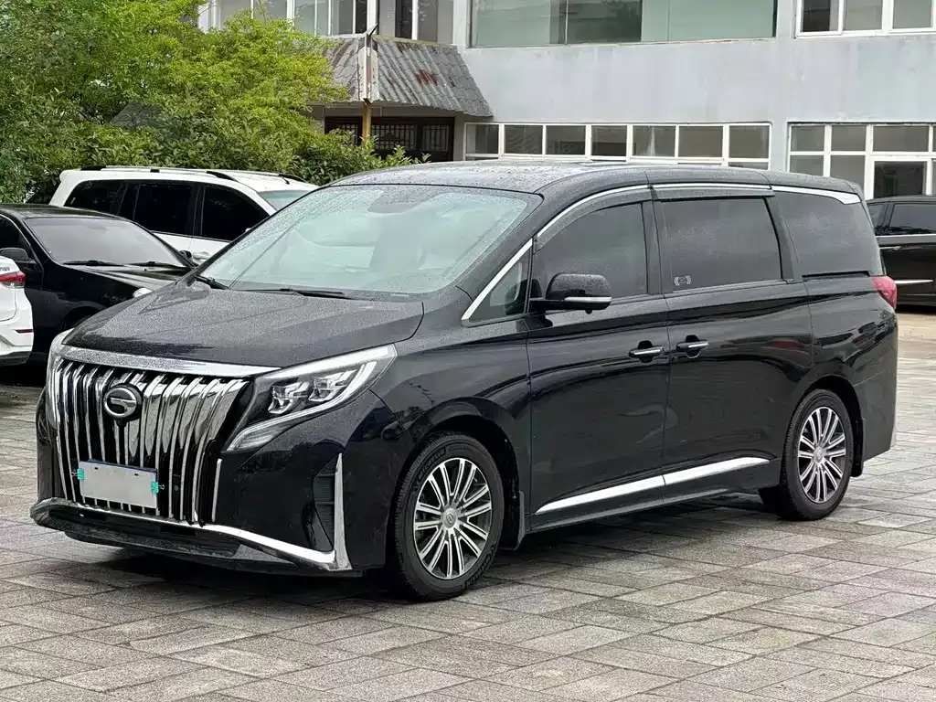 GAC Motor Trumpchi M8 — фото 1