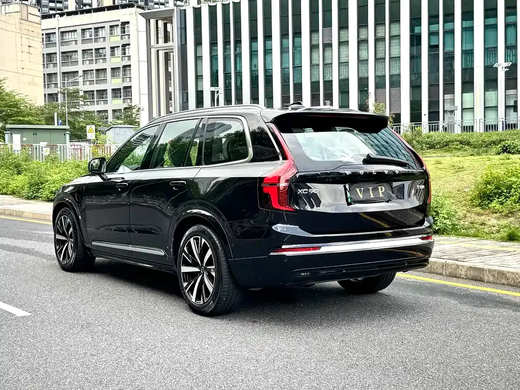 Volvo XC90 PHEV 2025 из CN, фото 5
