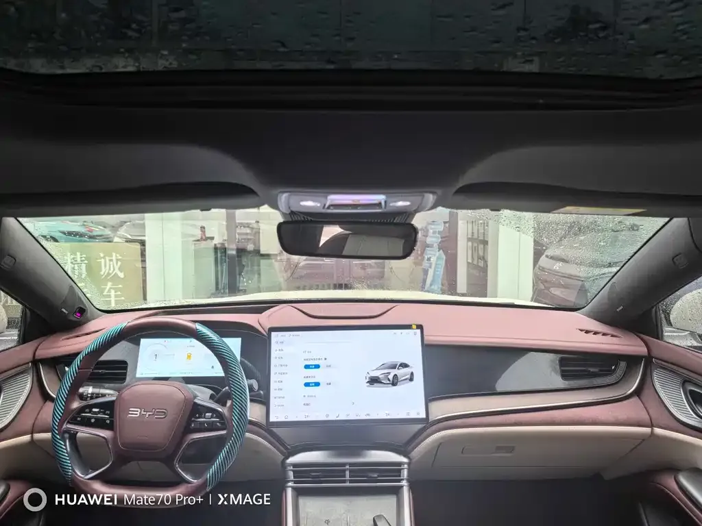 BYD Seal — фото 6