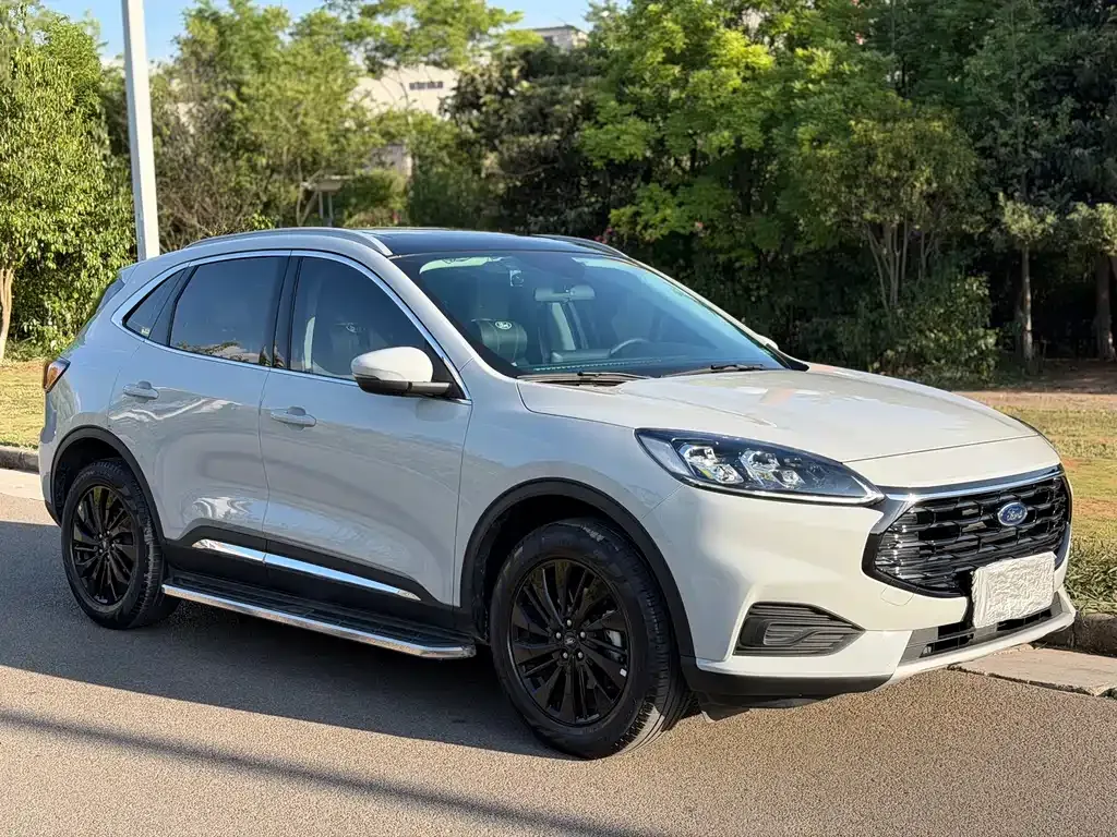 Ford Escape 2024 из CN, фото 10