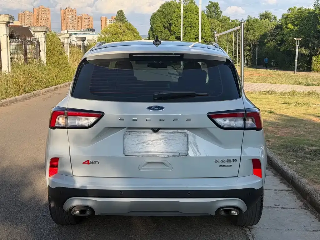 Ford Escape 2024 из CN, фото 9