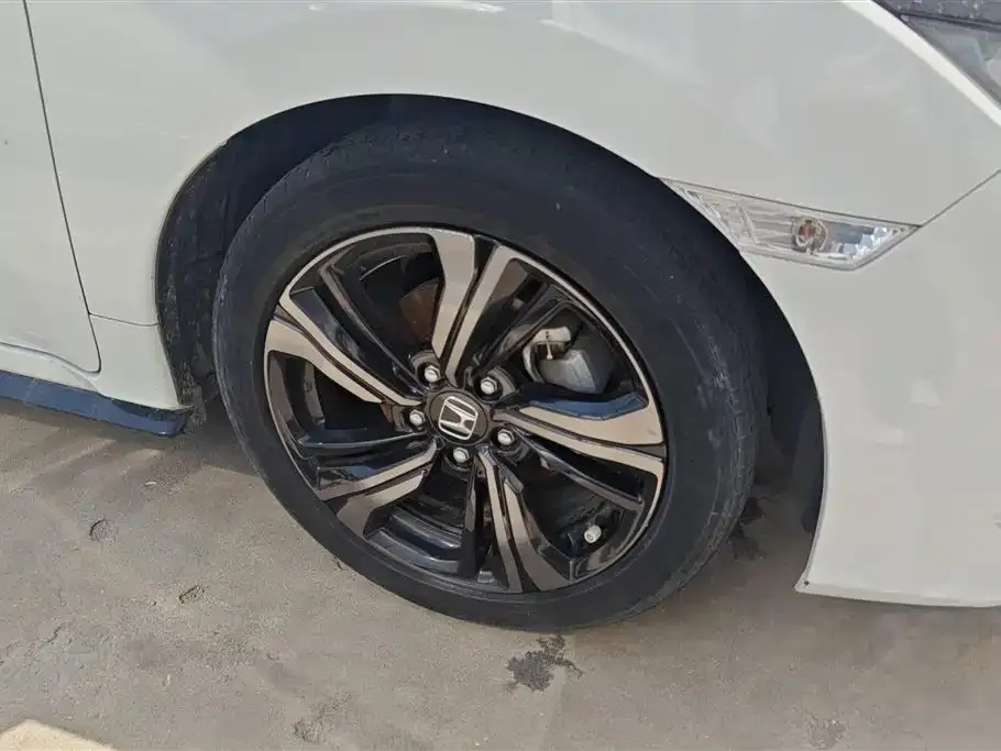 Honda Civic — фото 2