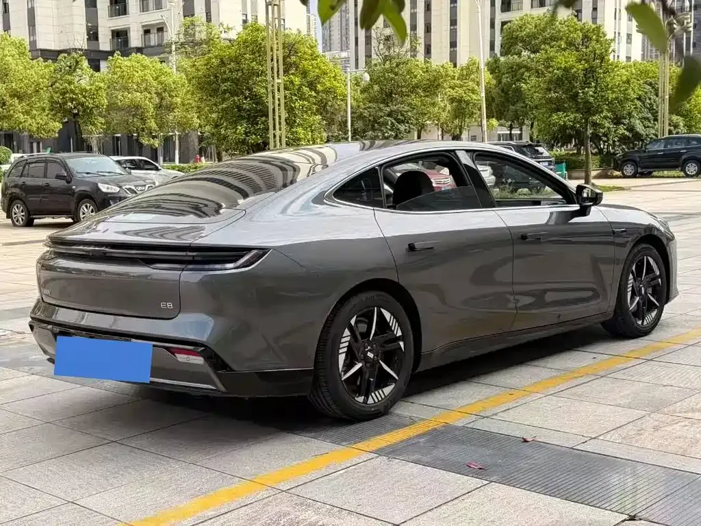 Geely Galaxy E8 2024 из CN, фото 2