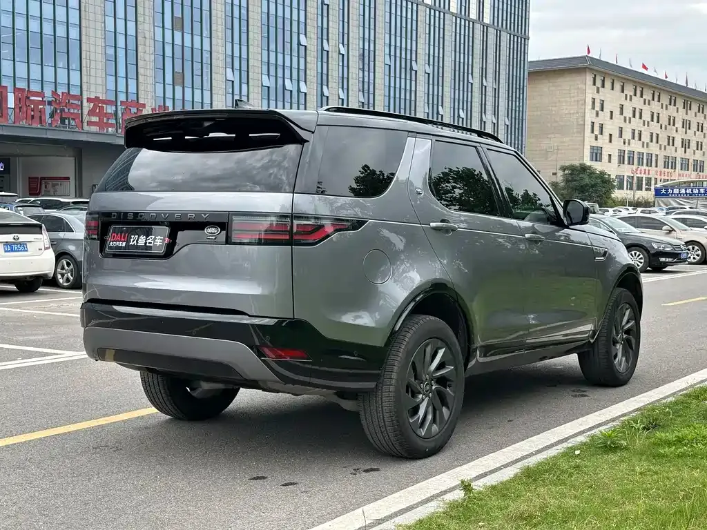 Land Rover Discovery — фото 10