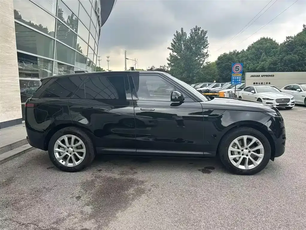 Land Rover Sport 2026 из CN, фото 3