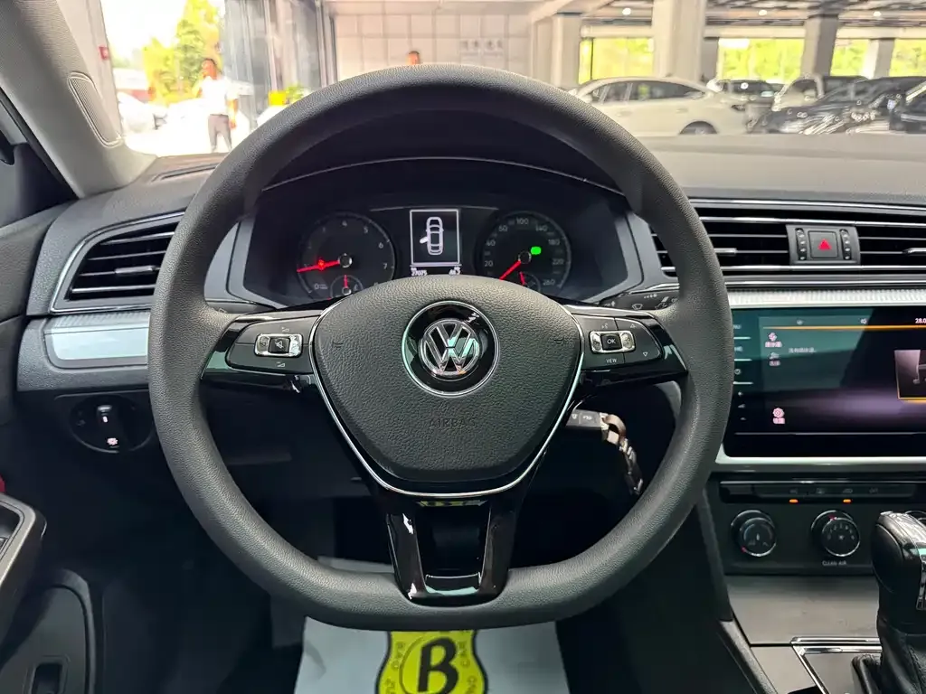 Volkswagen Lamando 2021 из CN, фото 7