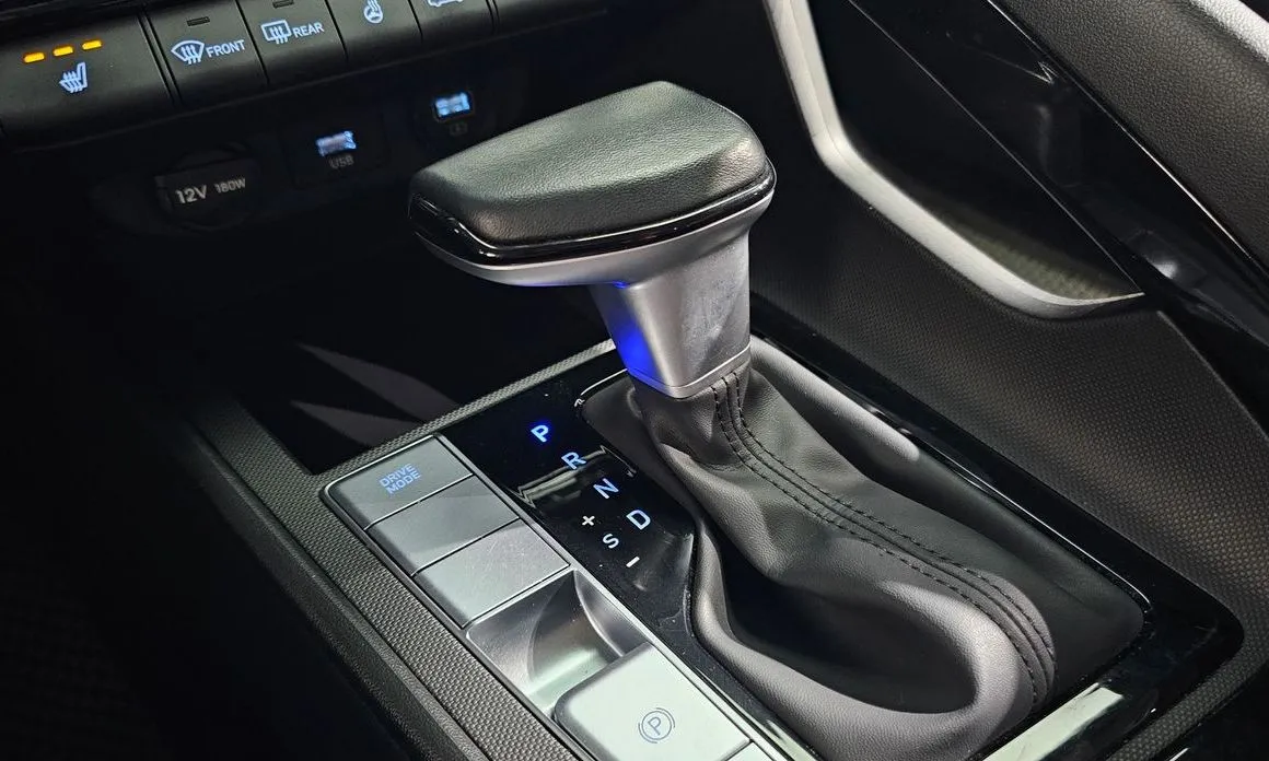 Hyundai AVANTE — фото 7