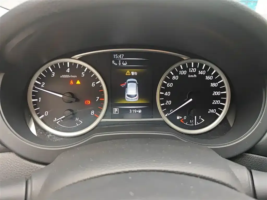 Nissan Tiida 2024 из CN, фото 5
