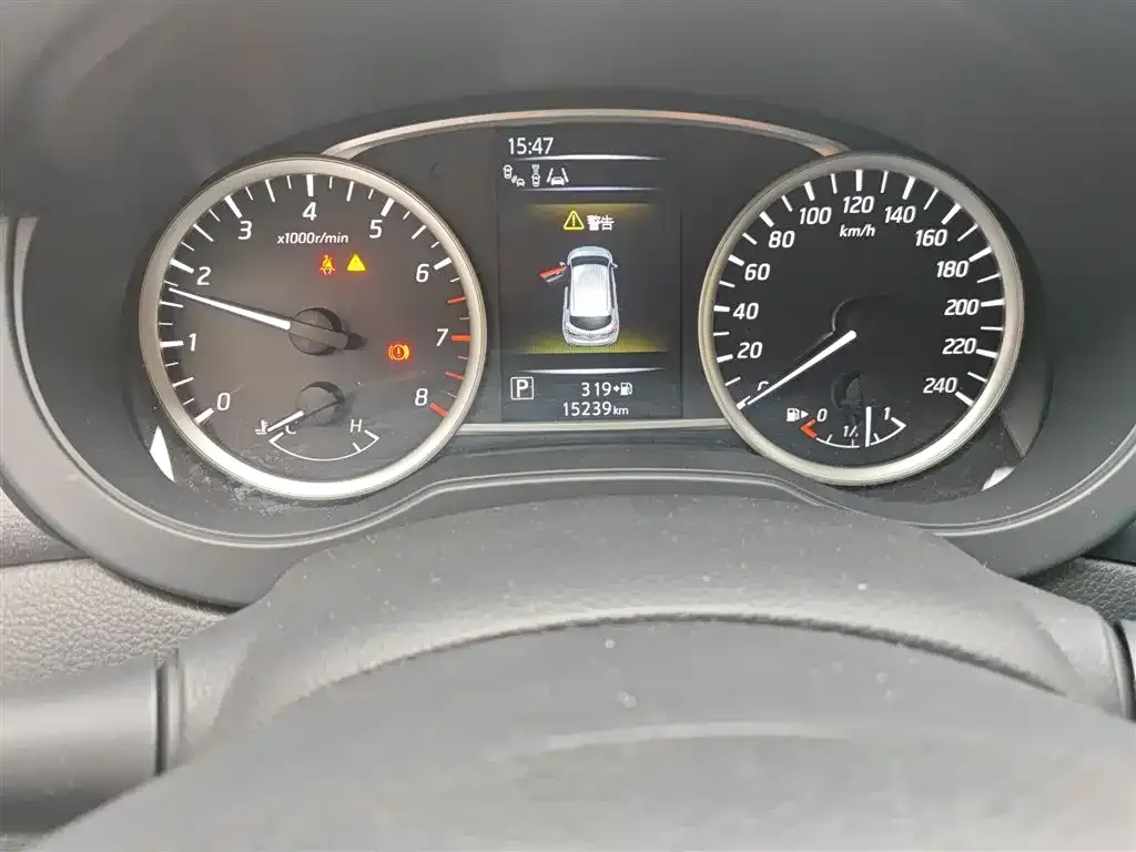 Nissan Tiida 2024 из CN, фото 2