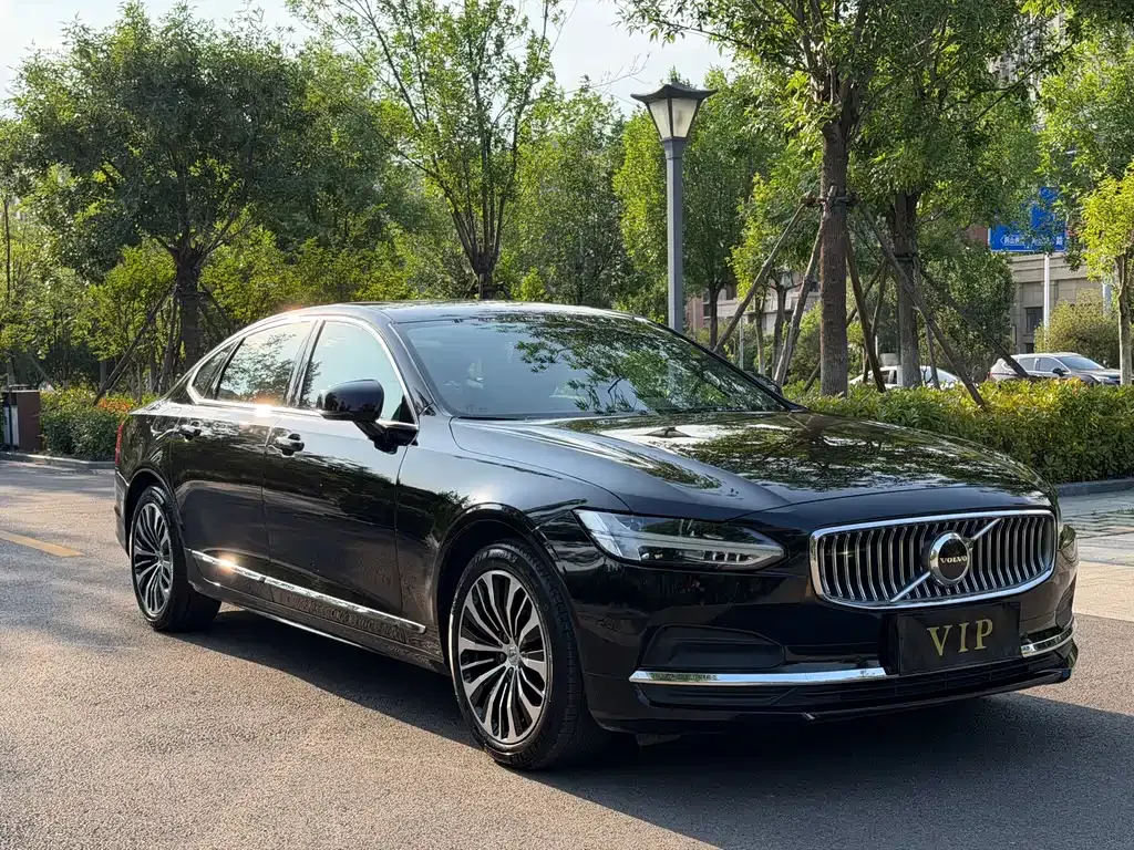 Volvo S90 — фото 10