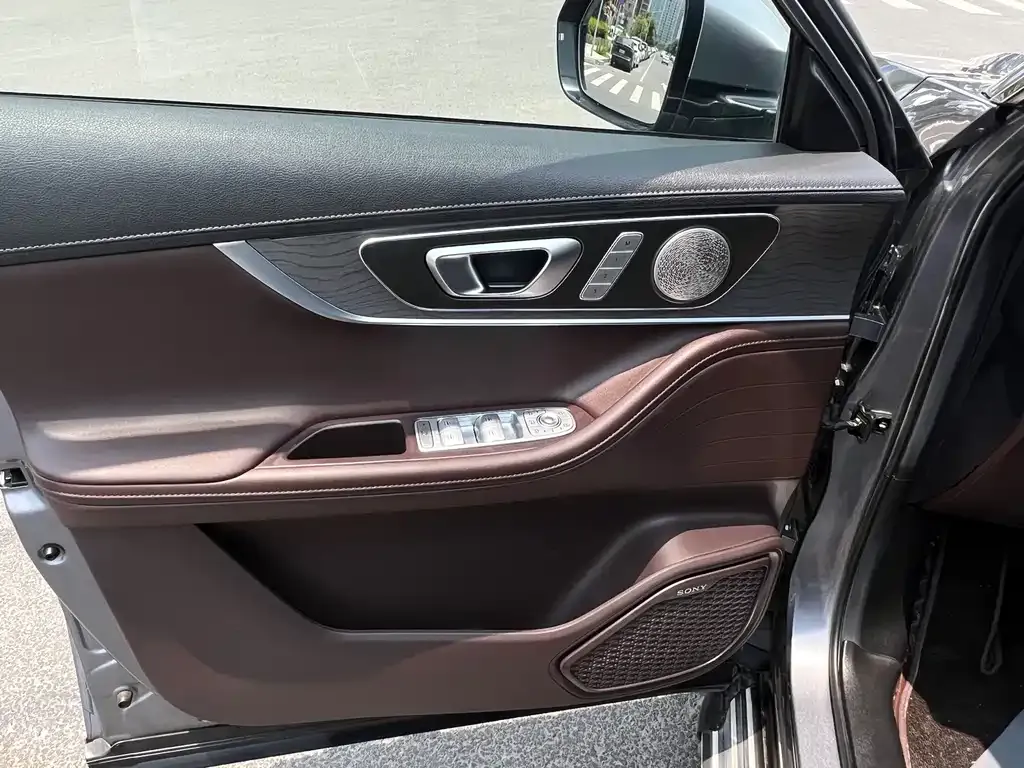 Chery Tiggo 8 PRO — фото 2