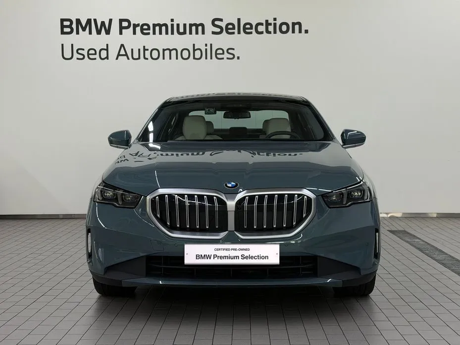 BMW 5-Series 2025 из KR, фото 3