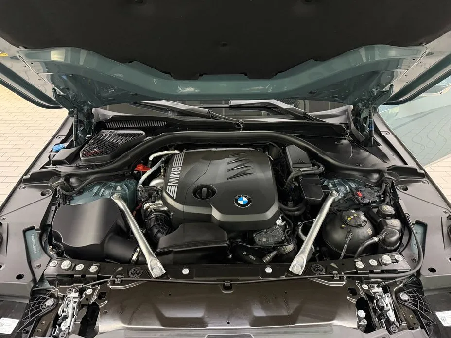 BMW 5-Series 2025 из KR, фото 5