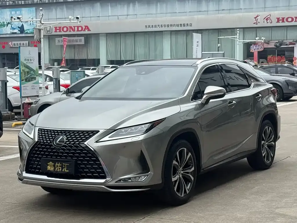 Lexus RX — фото 9