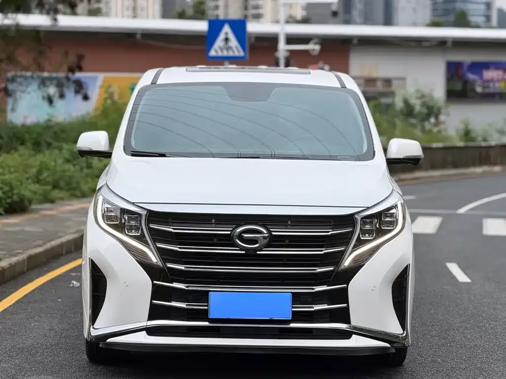 GAC Motor Trumpchi M8 — фото 9