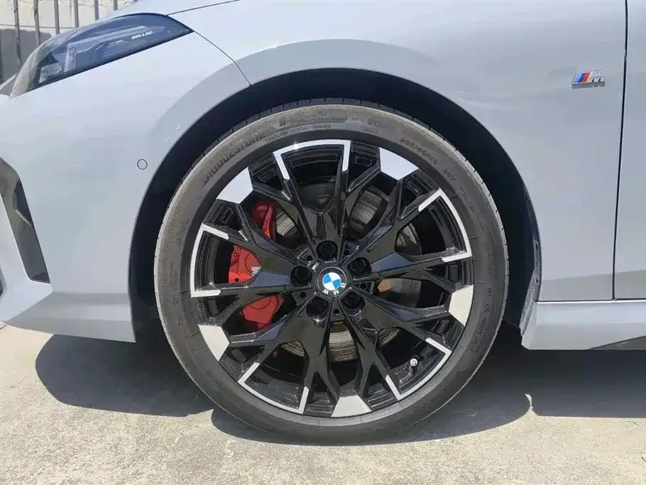 BMW M235L 2025 из CN, фото 5